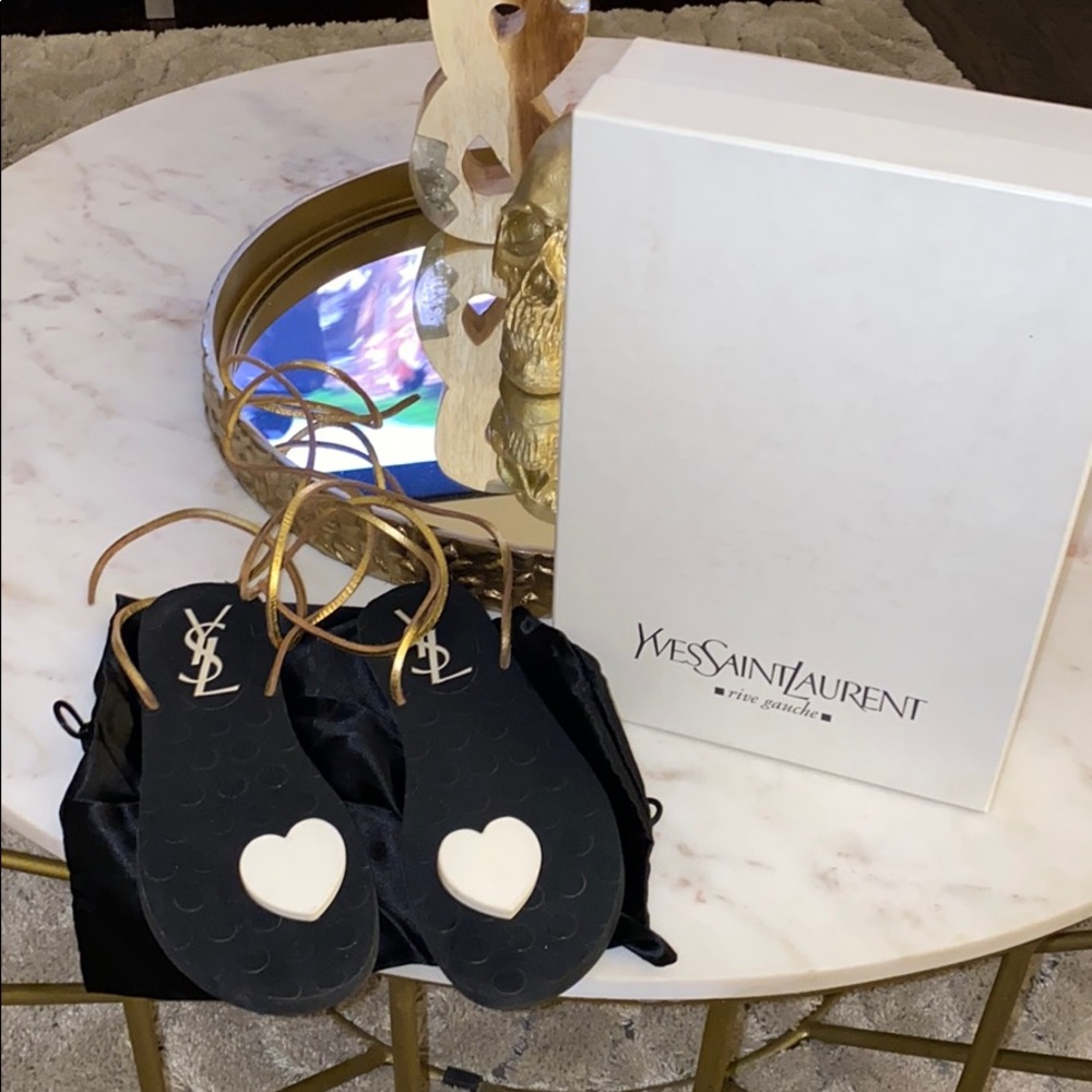 Yves Saint Laurent Biarritz Sandal